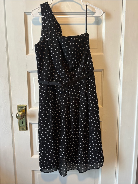 White House Black Market Dresses & Skirts - White House Black Market Black One-Shoulder Polka Dot Dress